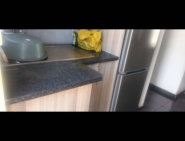 3 BEDROOM FREEHOLD FOR SALE IN WINDMILL PARK